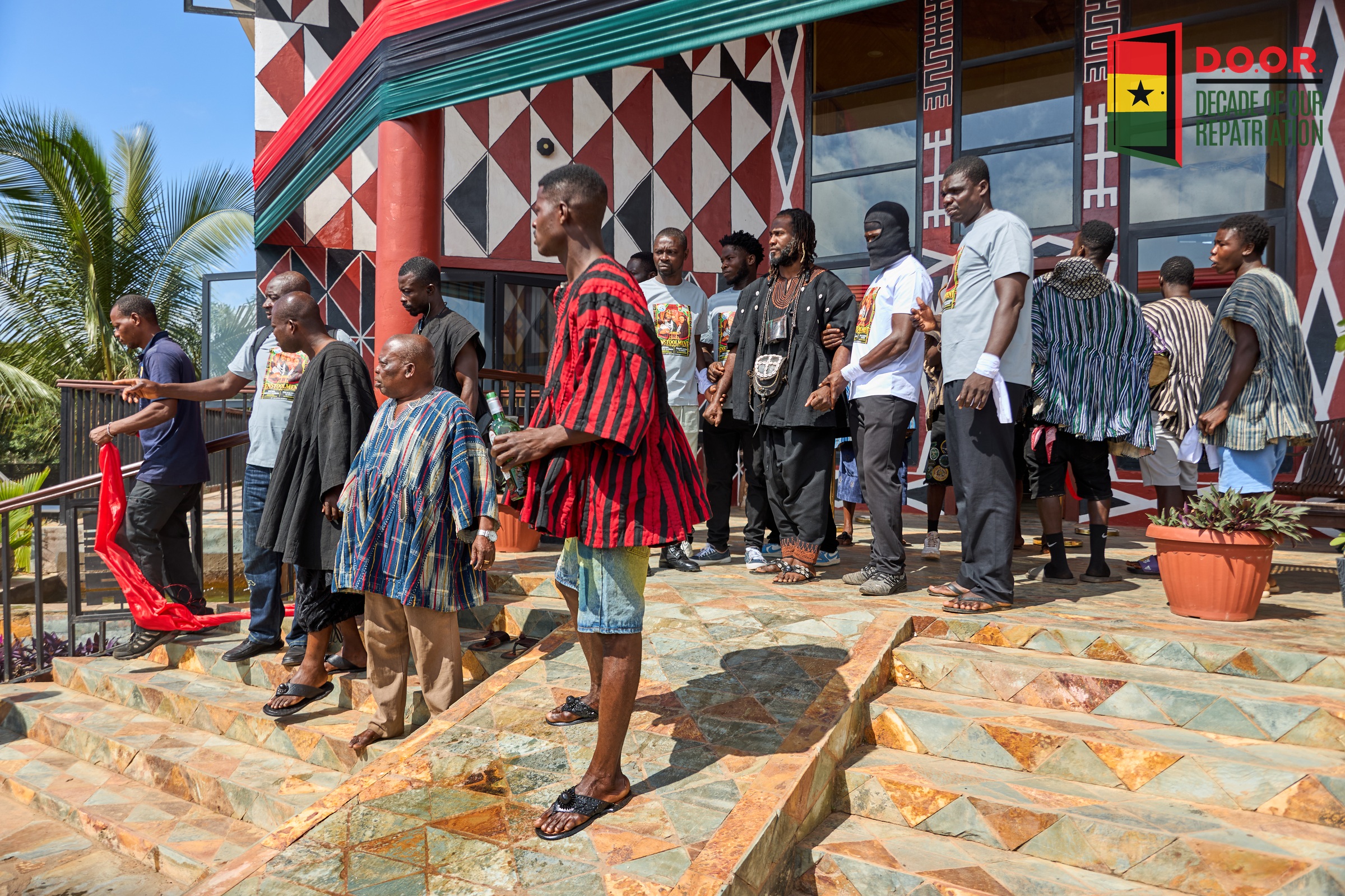 Read more about the article Ɔbenfo Ọbádélé Kambon Enstooled as Apagyahene and Sunsum Ɔsahene of Akuapem Mampɔn